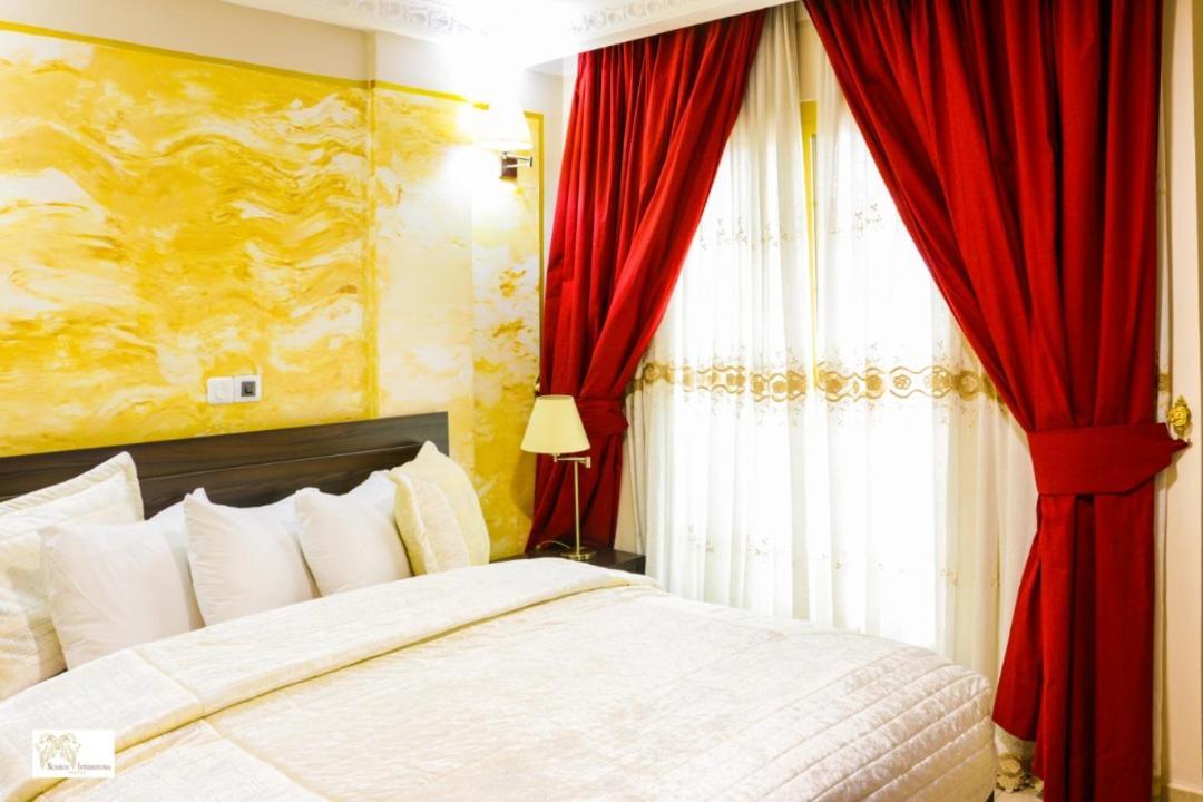 Noubou International Hotel Douala Exterior foto